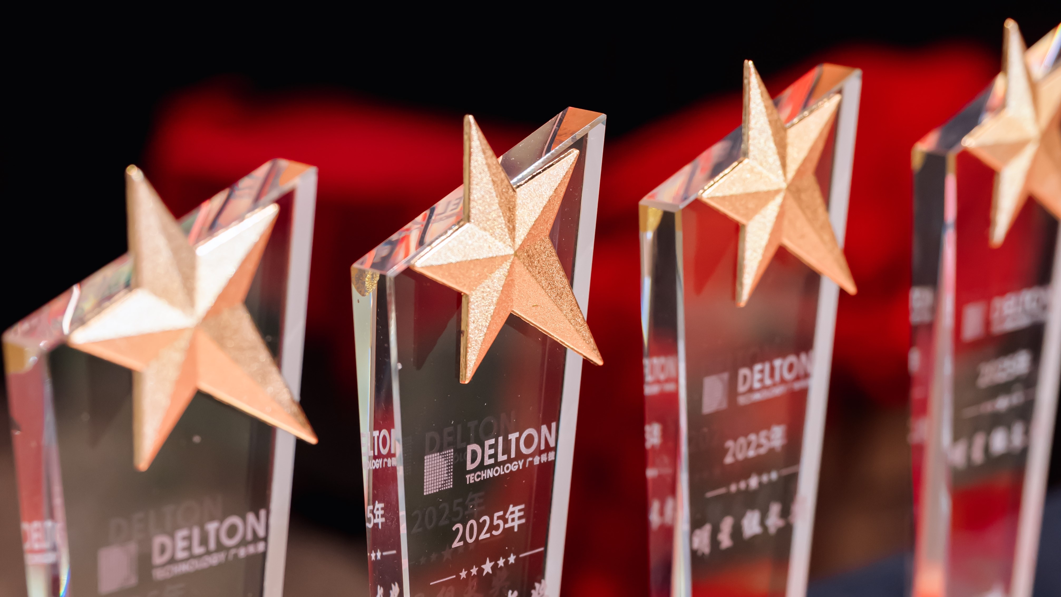 黄石百乐博blb人 今夜乐翻天